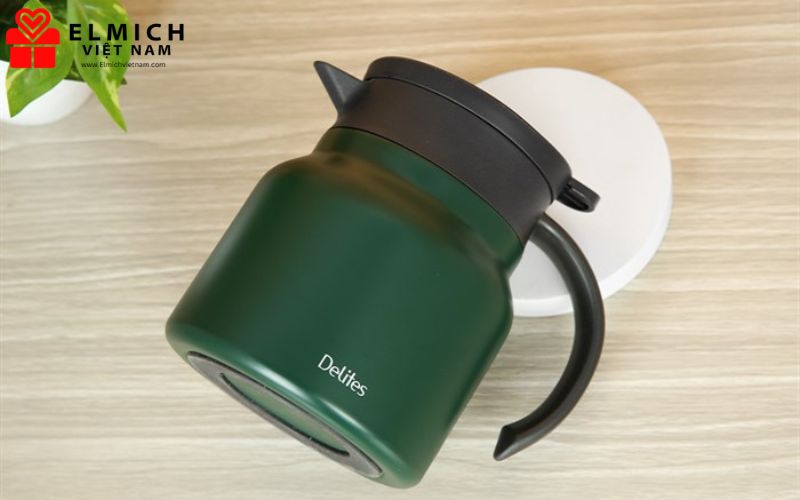 Bình pha trà Delites TH9136 với dung tích 800ml được thiết kế nhỏ gọn