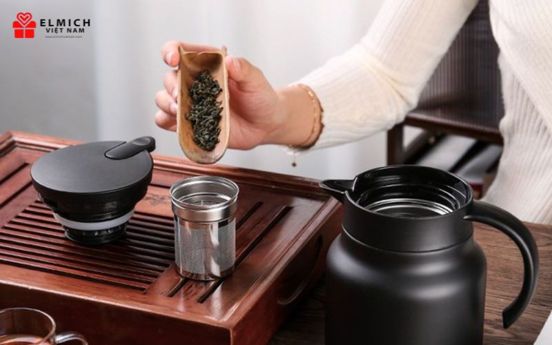 Pha Trà Trong Bình Giữ Nhiệt Có Tốt Không? 3 Rủi Ro Cần Biết - Elmich Việt Nam