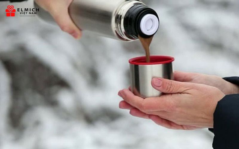 Pha Trà Trong Bình Giữ Nhiệt Có Tốt Không? 3 Rủi Ro Cần Biết - Elmich Việt Nam